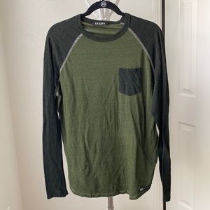 Green and gray pocket long sleeve